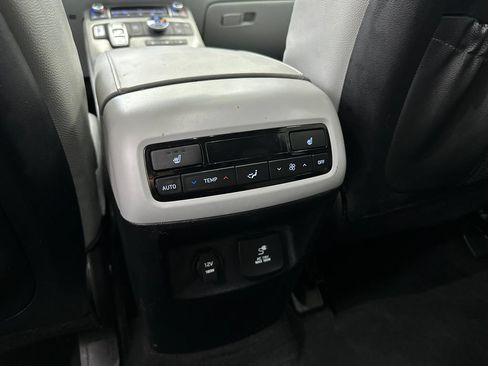 Used 2022 Hyundai Palisade SEL w/ Premium Package AWD/4WD image 25