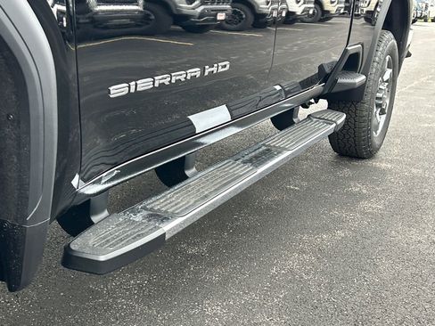 New 2026 GMC Sierra 2500 SLT w/ SLT Premium Package AWD/4WD image 13