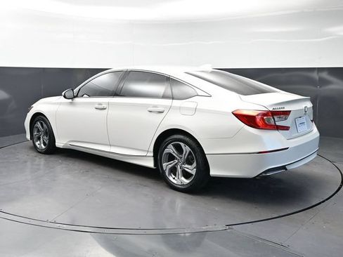 Used 2020 Honda Accord EX image 8