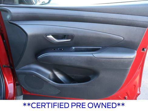 Used 2025 Hyundai Tucson SEL FWD image 23