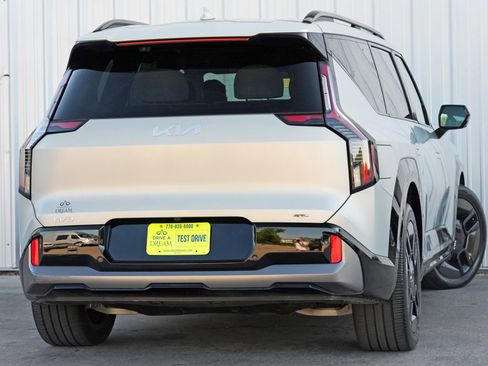 Used 2024 Kia EV9 GT-Line image 5