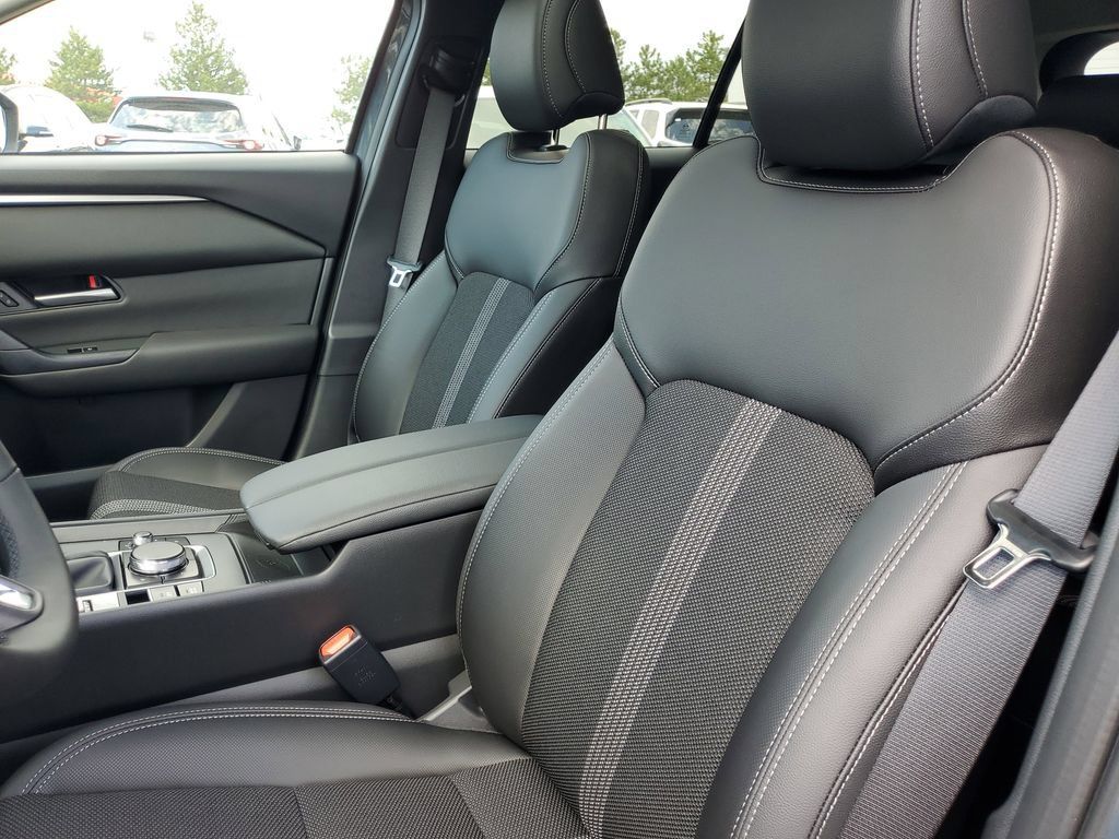 New 2026 MAZDA CX-50 AWD 2.5 S w/ Cargo Package image 12