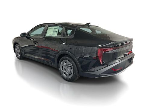 New 2026 Kia K4 FWD image 4