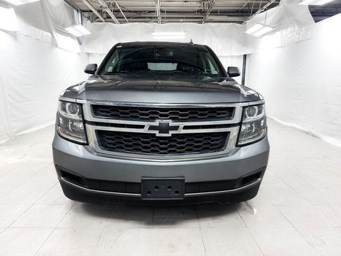 Used 2018 Chevrolet Tahoe LT image 2