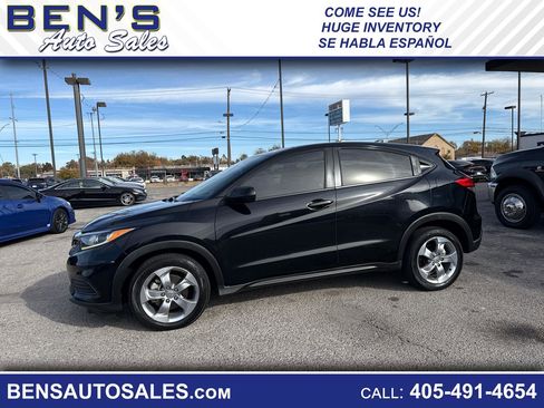Used 2020 Honda HR-V LX image 1