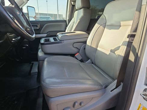 Used 2018 Chevrolet Silverado 3500 LTZ w/ Duramax Plus Package image 15