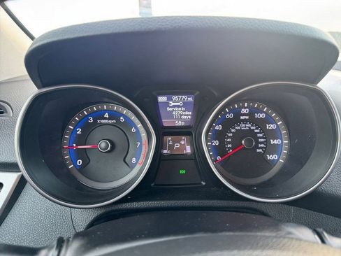 Used 2016 Hyundai Elantra GT w/ Option Group 02 image 18