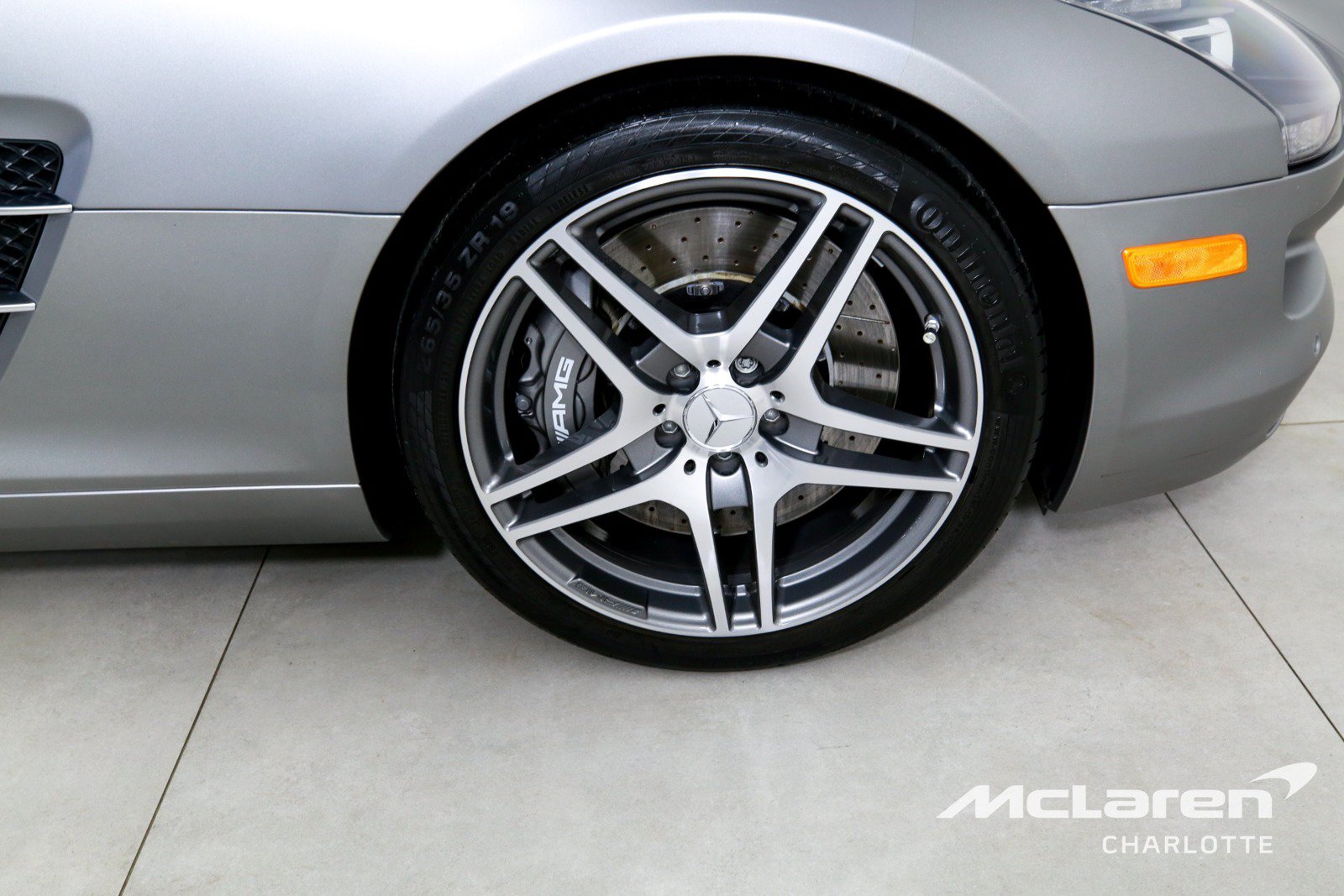 Used 2011 Mercedes-Benz SLS AMG Coupe image 26