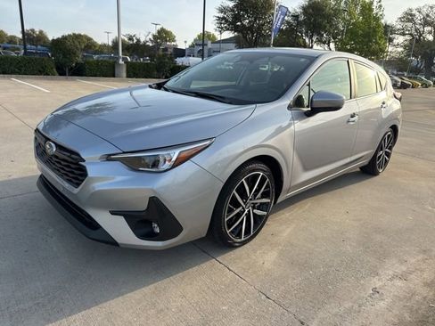 Used 2025 Subaru Impreza 2.0i Sport image 7