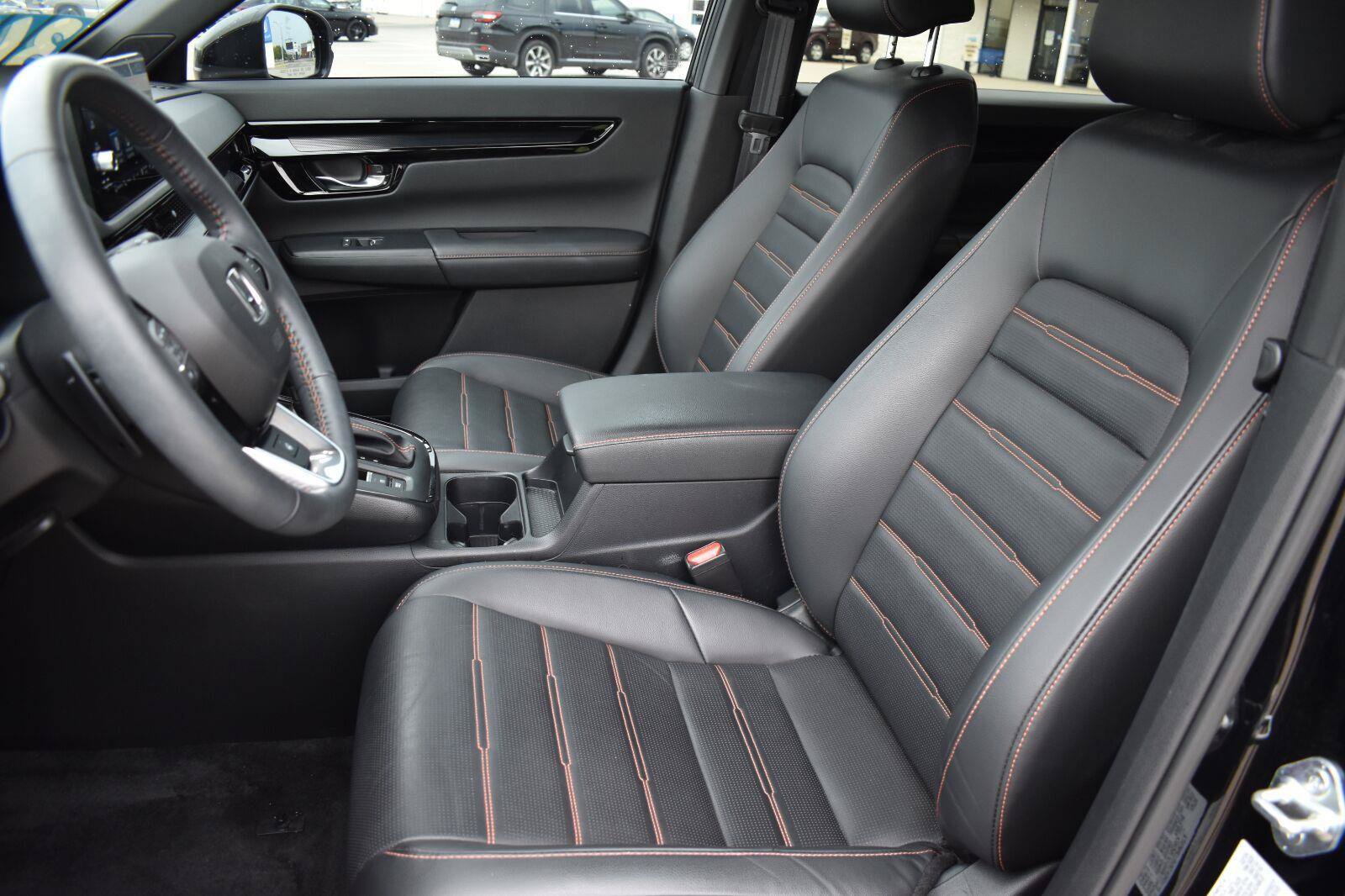 Used 2024 Honda CR-V Sport Touring image 11