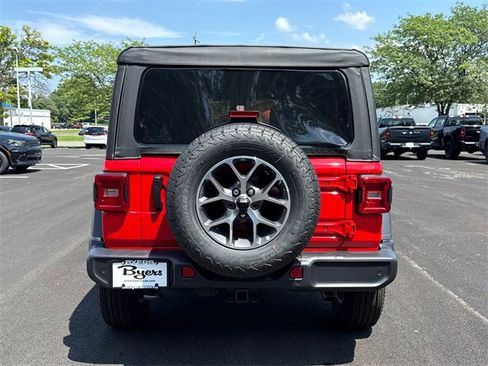 New 2025 Jeep Wrangler Sport S image 30