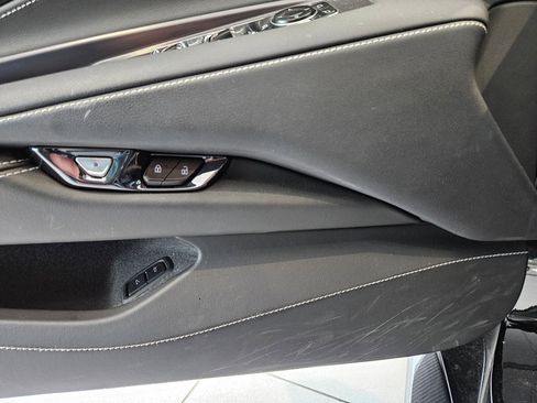 Used 2025 Chevrolet Corvette Stingray Preferred Conv w/ Z51 Performance Package image 14