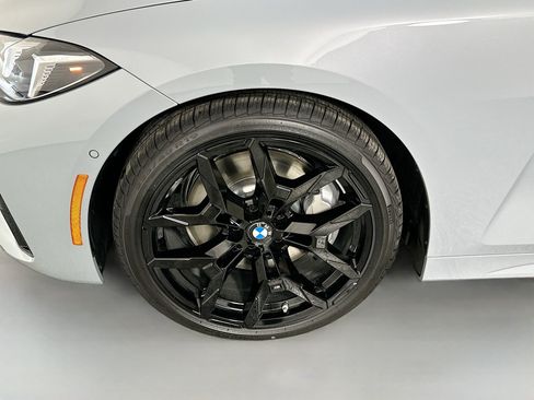 New 2026 BMW 430i 430i w/ M Sport Package image 32
