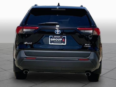 Used 2024 Toyota RAV4 XLE w/ Convenience Package AWD/4WD image 5