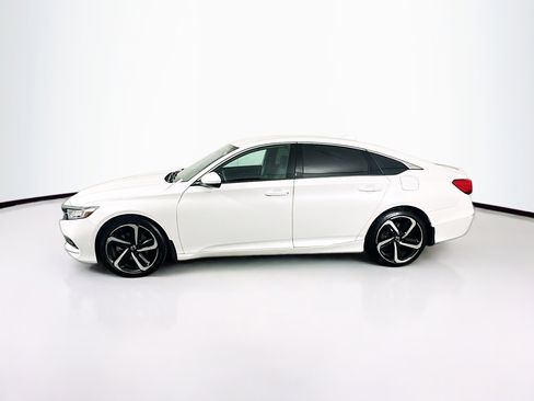 Used 2018 Honda Accord Sport image 4