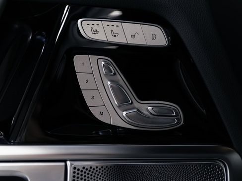 Used 2025 Mercedes-Benz G 550 w/ Manufactur Interior Package image 7