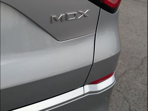 Used 2023 Acura MDX FWD w/ Technology Package image 18