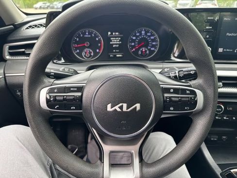 Used 2023 Kia K5 LXS image 25