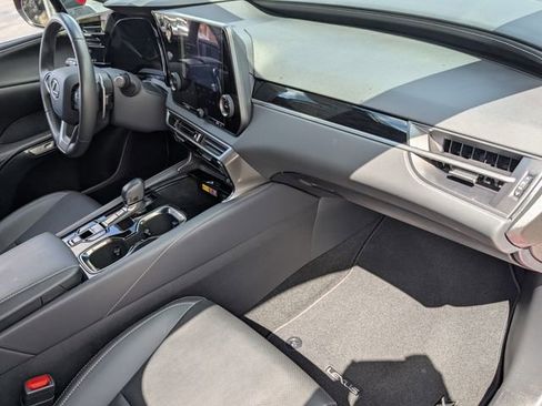 Used 2025 Lexus RX 350 FWD w/ Accessory Package (K3) image 18