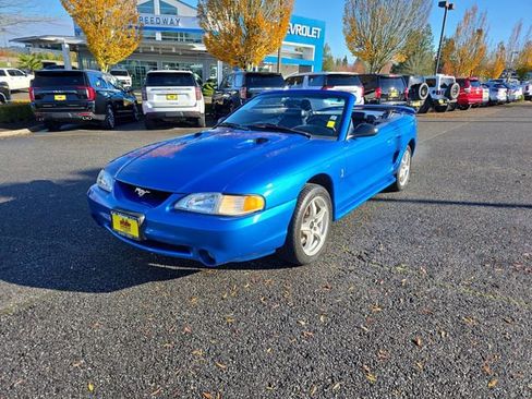 Used 1998 Ford Mustang Cobra image 2