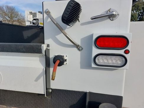 New 2024 Ford F550 4x4 Regular Cab Super Duty image 20