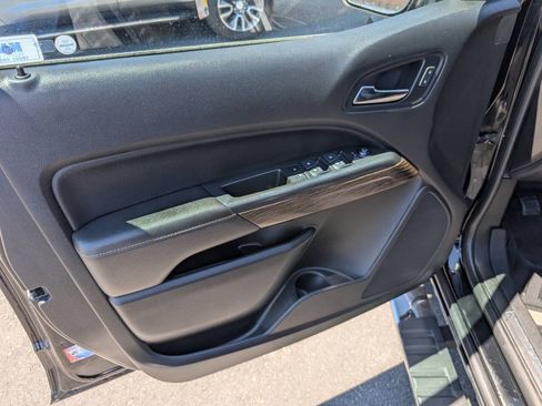 Used 2018 GMC Canyon Denali AWD/4WD image 11