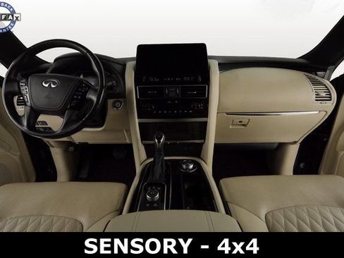 Used 2023 INFINITI QX80 Sensory image 25