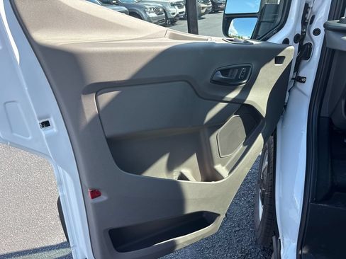 New 2026 Ford Transit 250 148 Medium Roof RWD image 15