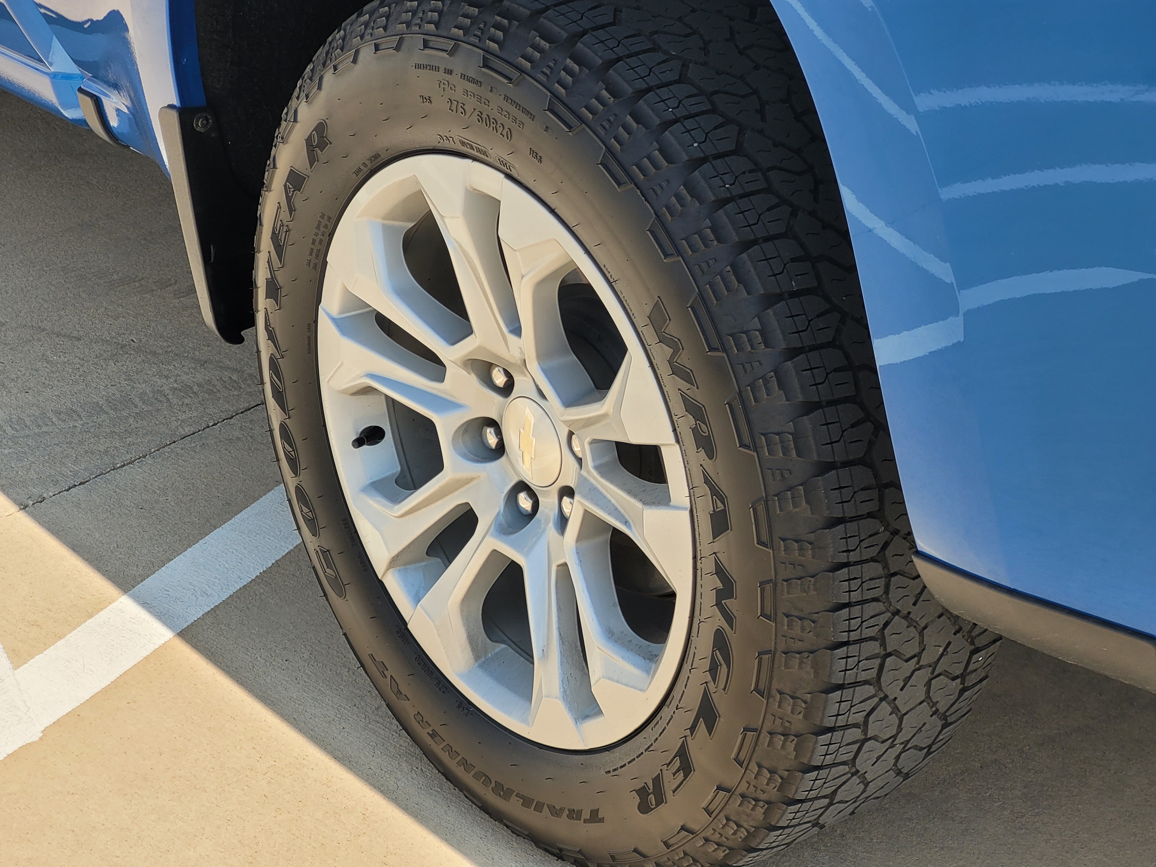 Used 2022 Chevrolet Silverado 1500 LTZ AWD/4WD image 7