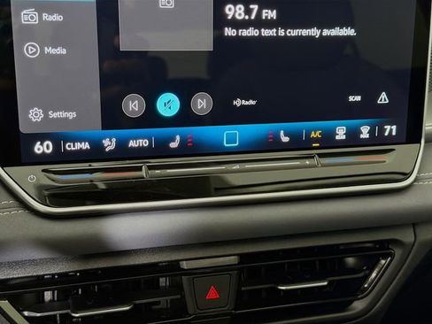 New 2026 Volkswagen Tiguan SE image 17