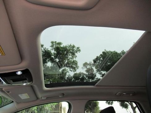 Used 2025 Kia Sportage SX FWD image 15