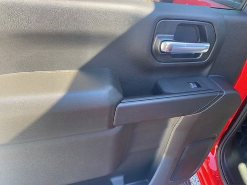 New 2025 GMC Sierra 2500 Pro image 12