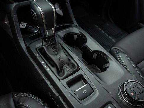 New 2025 Ford Ranger Lariat w/ FX4 Off-Road Package image 26