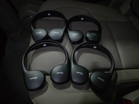 Used 2017 GMC Yukon XL SLT w/ Open Road Package image 20