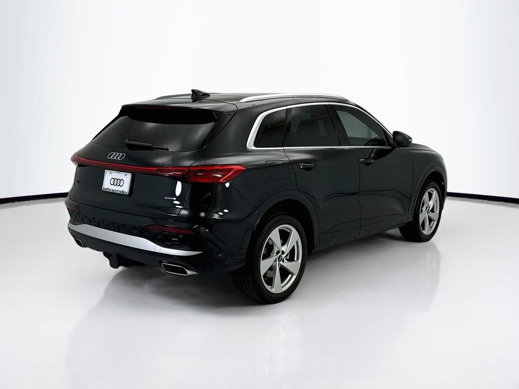Certified 2025 Audi Q5 Premium Plus w/ Premium Plus AWD/4WD image 5