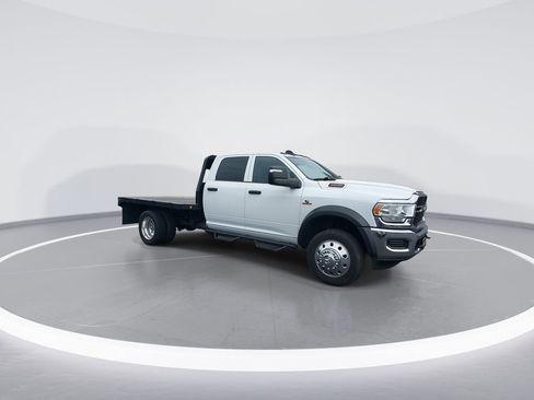 Used 2024 RAM 4500 Tradesman w/ Chrome Appearance Group AWD/4WD image 2