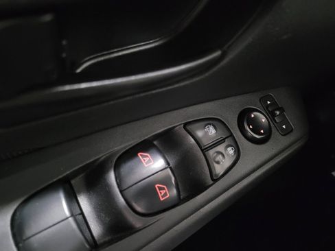 Used 2023 Nissan Kicks S w/ Interior Electronics Package image 27