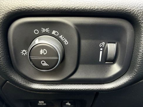 Used 2022 RAM 1500 Big Horn image 28