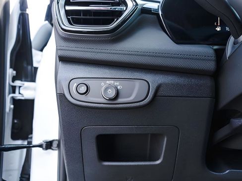 New 2026 Chevrolet TrailBlazer LT w/ Convenience Package FWD image 13