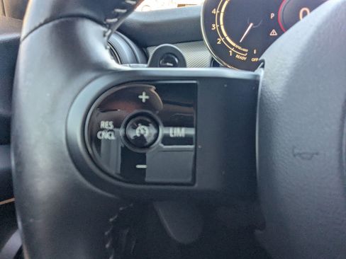 Used 2022 MINI Cooper S image 29