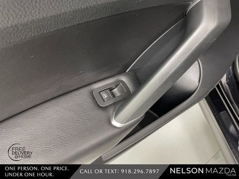 Used 2020 Volkswagen Passat 2.0T SE image 31