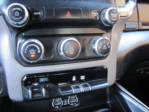 Used 2021 RAM 1500 Big Horn w/ Built-to-serve Edition AWD/4WD image 45