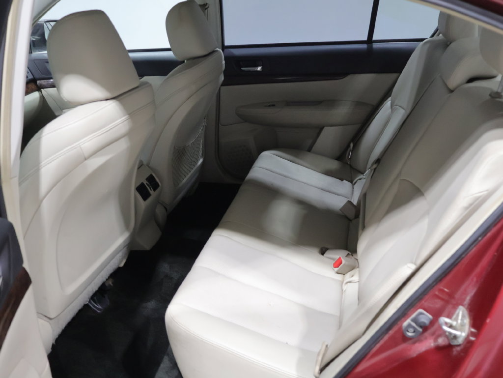 Used 2014 Subaru Legacy 2.5i Limited AWD/4WD image 9