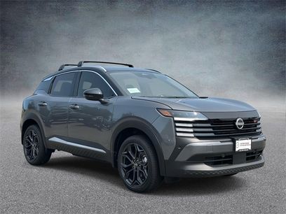 New 2025 Nissan Kicks SR