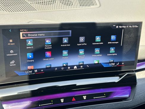 Used 2026 BMW i5 eDrive40 w/ M Sport Package AWD/4WD image 13
