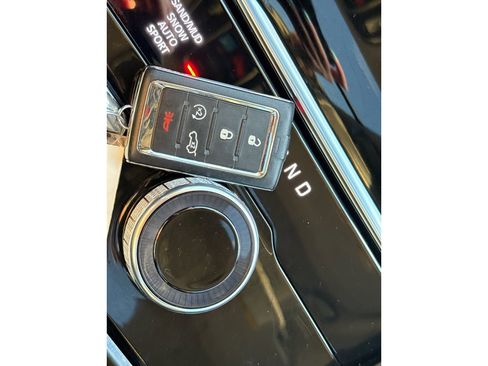 Used 2022 Jeep Grand Cherokee L Limited image 40