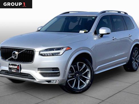 Used 2018 Volvo XC90 T5 Momentum w/ Convenience Package AWD/4WD image 1