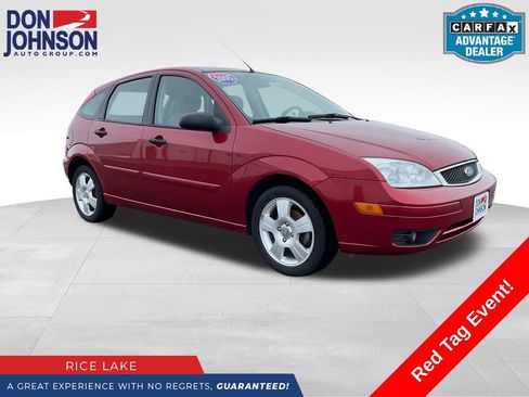 Used 2005 Ford Focus ZX5 Hatchback image 1