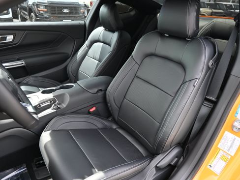 New 2026 Ford Mustang GT Premium w/ GT Performance Package RWD image 27