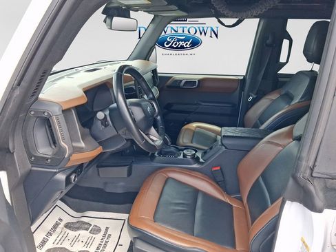 Used 2024 Ford Bronco Outer Banks AWD/4WD image 30